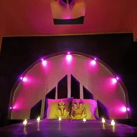 Bed and breakfast Les Cites Romances Le Cleopatre Carcasona