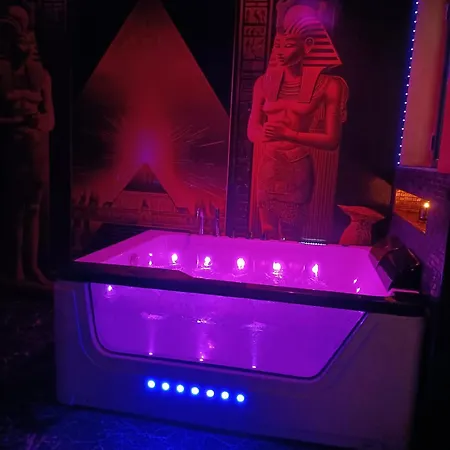 Bed & Breakfast Les Cites Romances Le Cleopatre Carcassonne