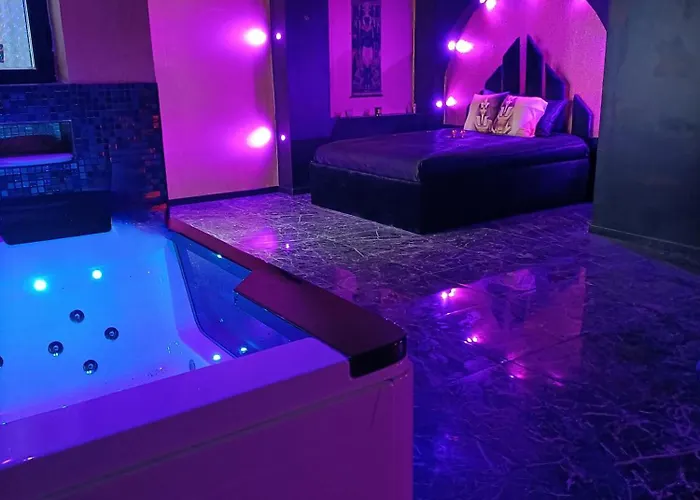 Les Cites Romances Le Cleopatre