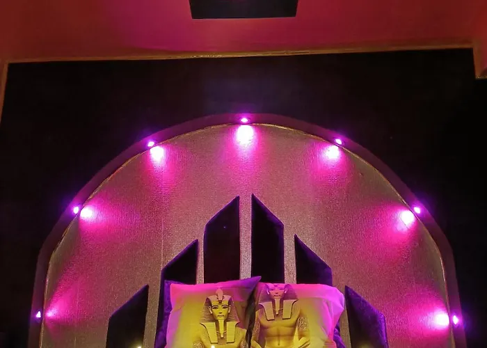 Bed & Breakfast Les Cites Romances Le Cleopatre Carcassonne