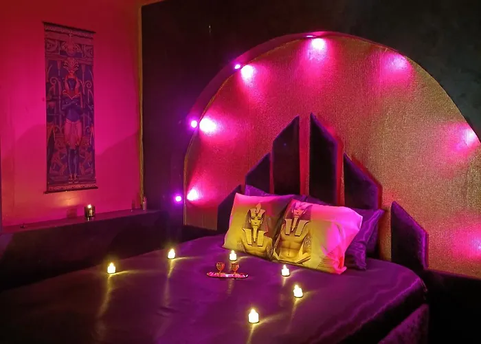 Les Cites Romances Le Cleopatre Bed and Breakfast 3*