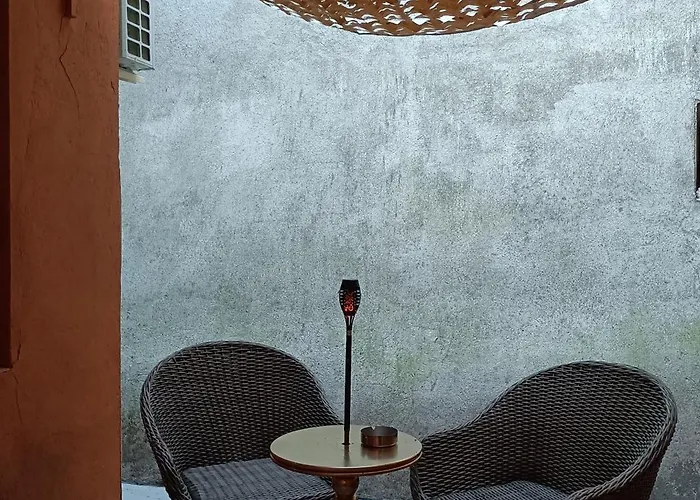 Les Cites Romances Le Cleopatre Bed & Breakfast