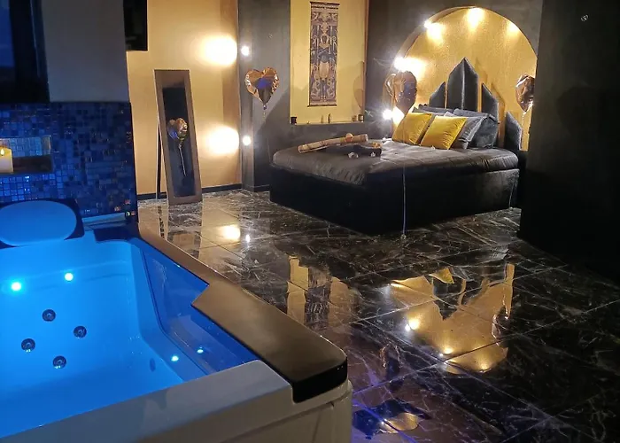 Bed and Breakfast Les Cites Romances Le Cleopatre 3*